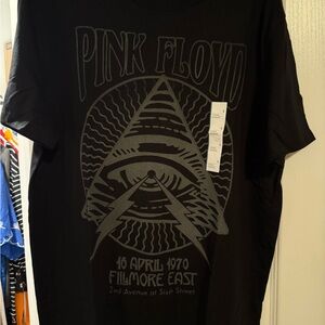 Goodfellow & Co Black Pink Floyd Graphic Tee